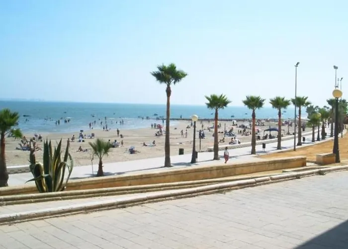 公寓 Cachucha Beache 雷亚尔港